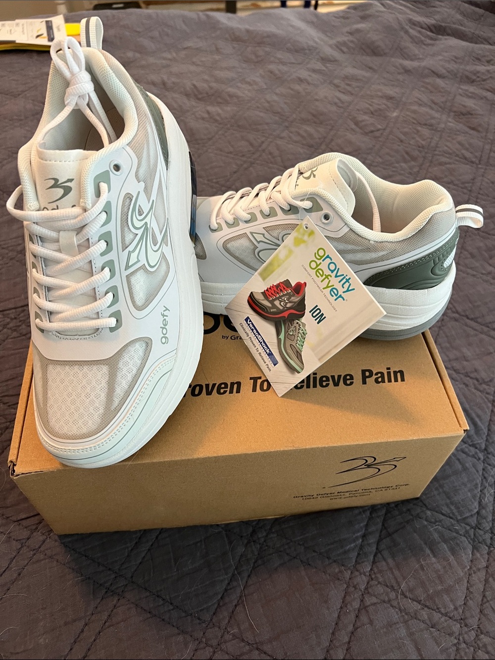 Gdefy Women’s White Light Gray Athletic Shoes